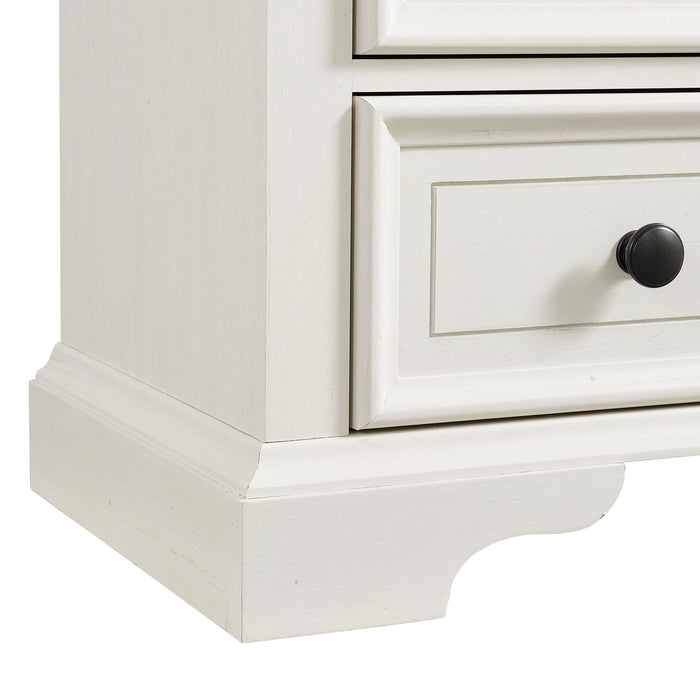 Eastwood Youth UPH Bedroom Set in Off-White