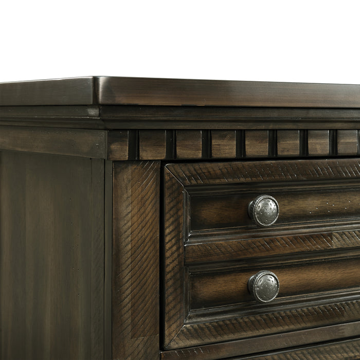 McCoy 7-Drawer Dresser