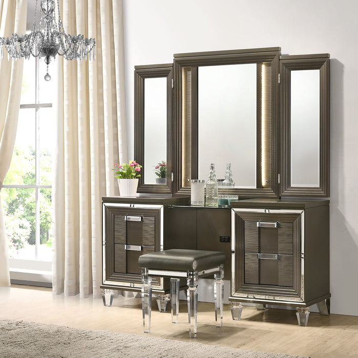 Twenty Nine Dressing Set